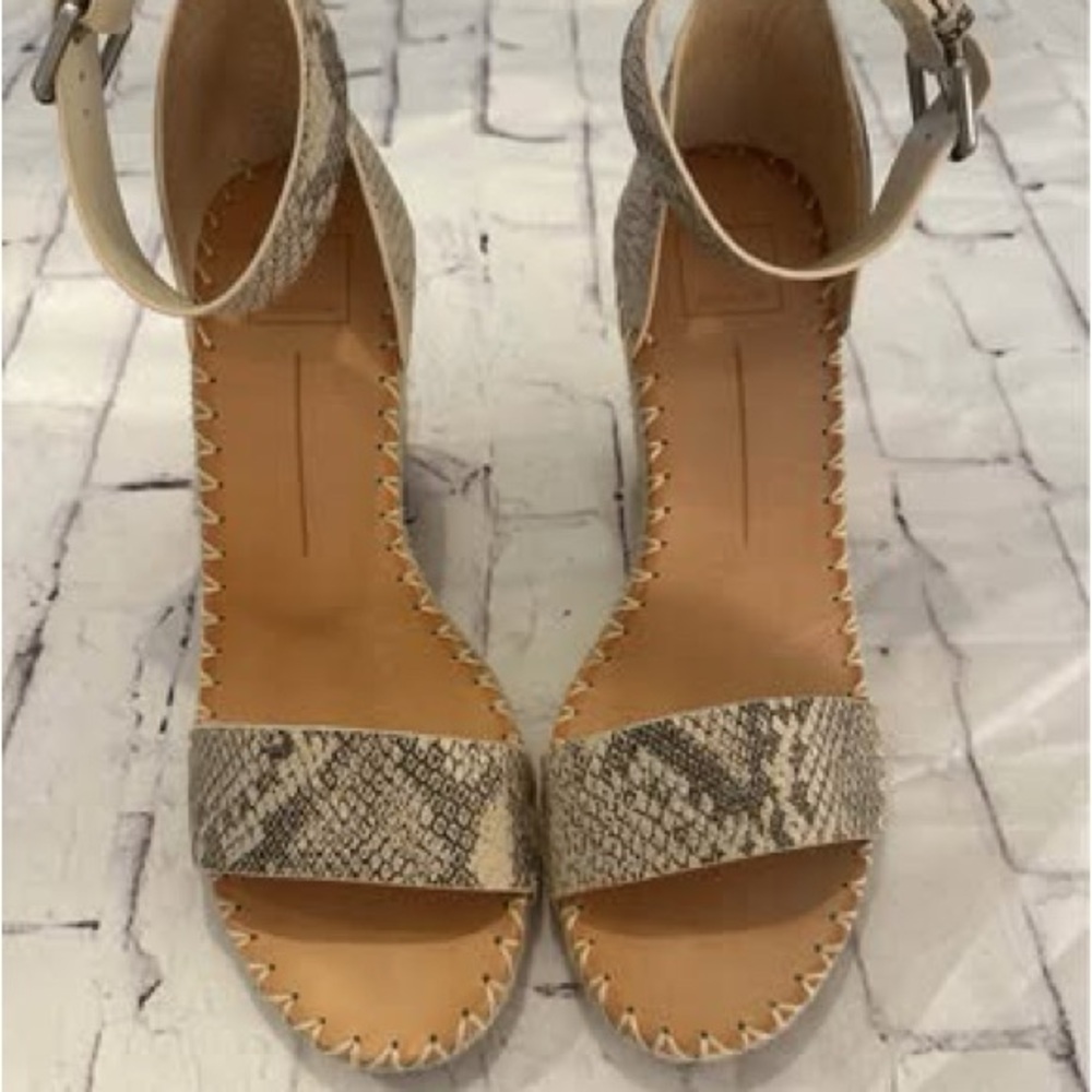 Women’s Dolce Vita Wedge Heels - Size 9.5.